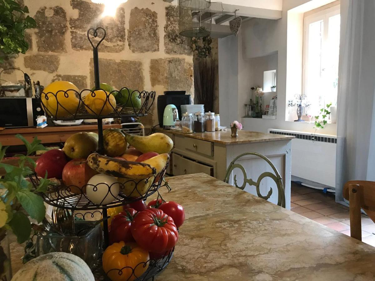 مبيت وإفطار سوز-لا-روس Les Aiguieres En Provence المظهر الخارجي الصورة